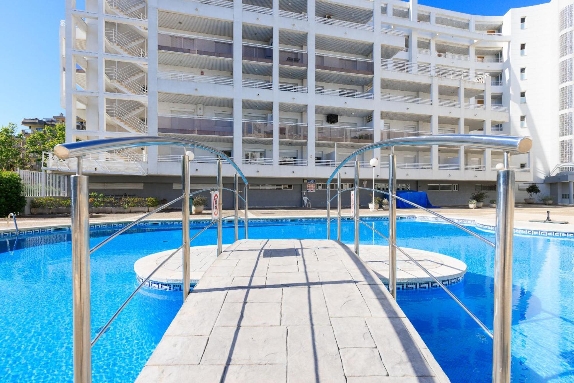 Rentalmar Royal Salou Bagian luar foto